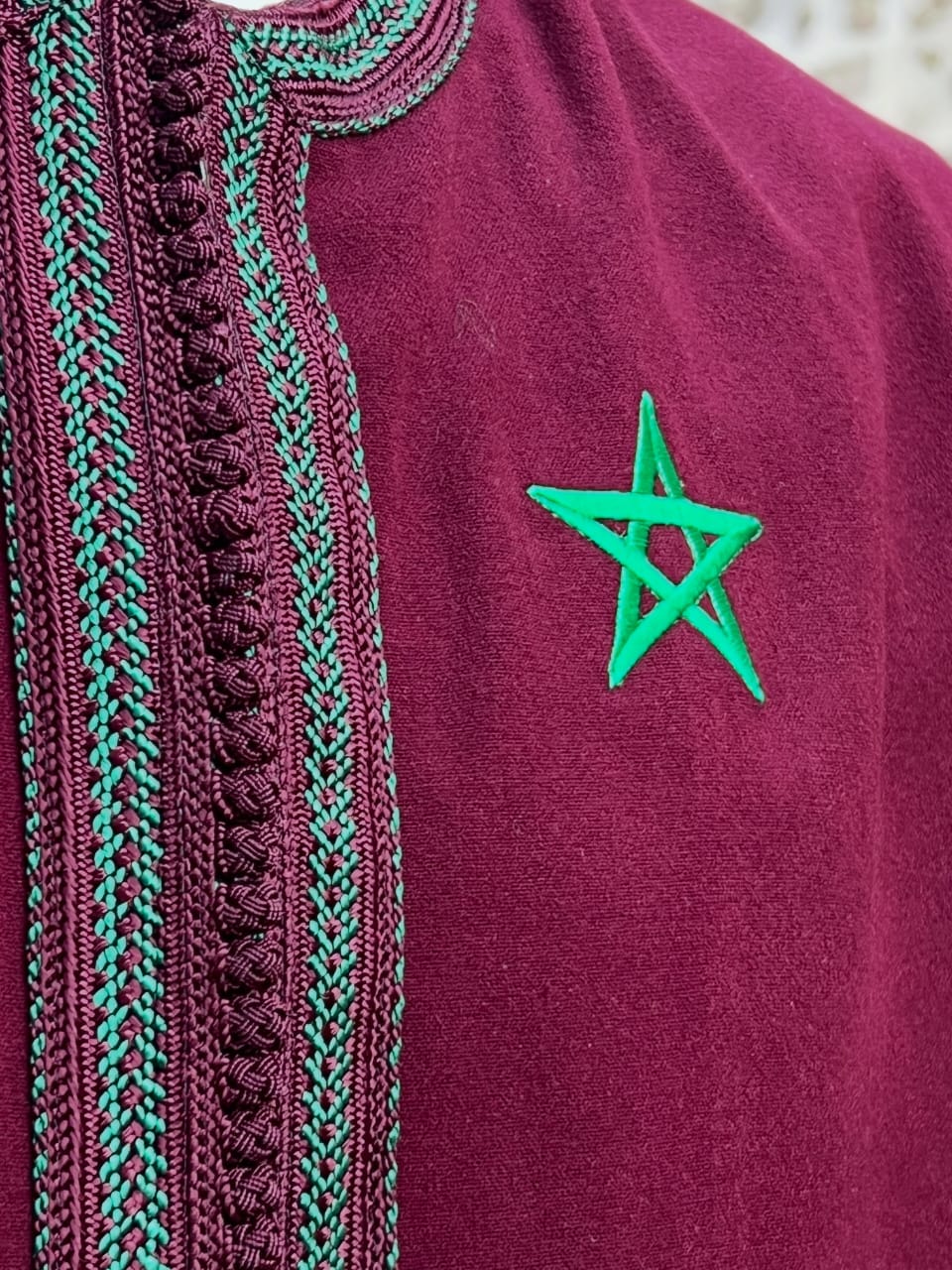 Green star and sfifa braiding detail